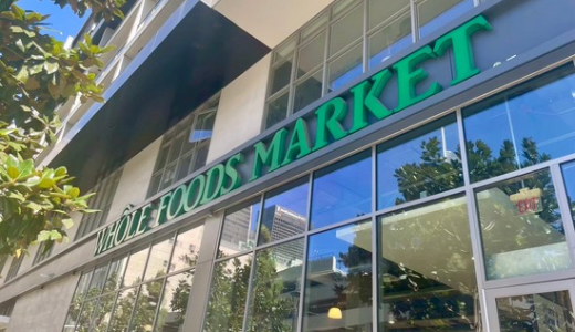 WHOLE FOODS MARKET外観